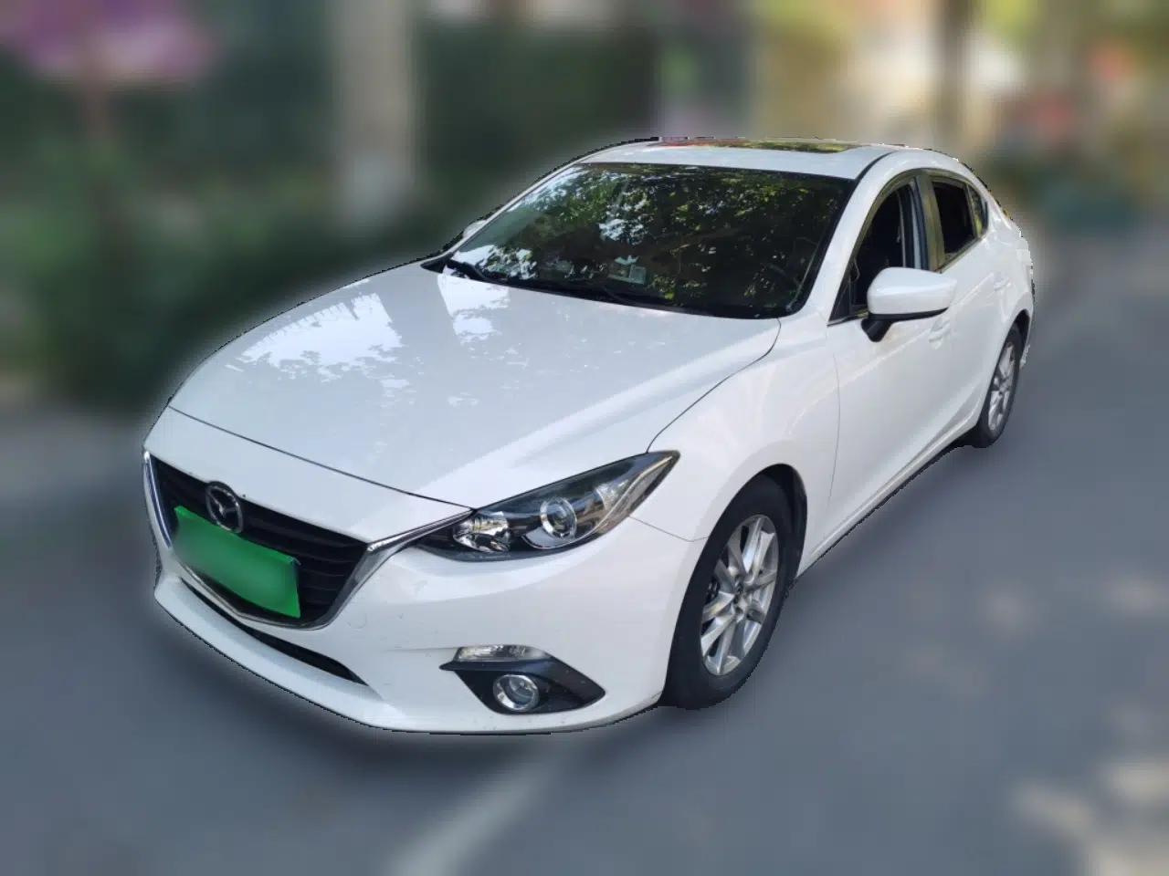 Mazda 3 Axela 2014 Sedan 1.5L Automatic Prestige Model — миниатюра 1