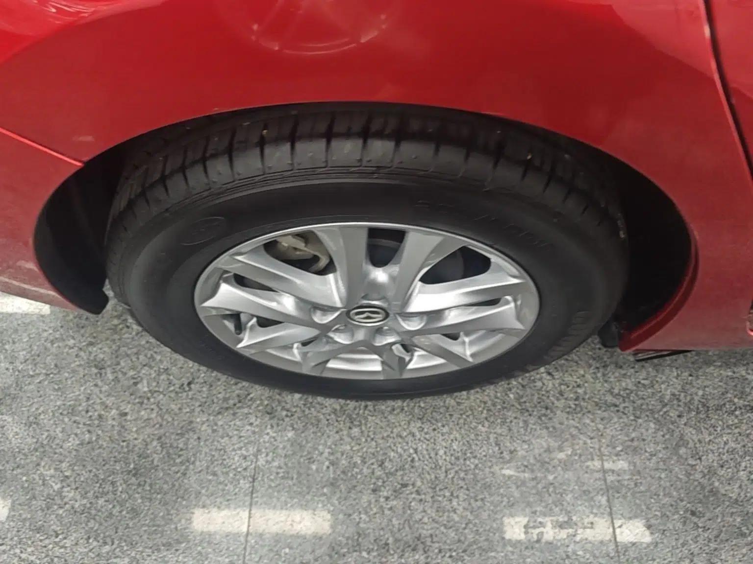 Mazda 3 Axela 2017 Sedan 1.5L Automatic Luxury Model Emission Standard China V — миниатюра 11