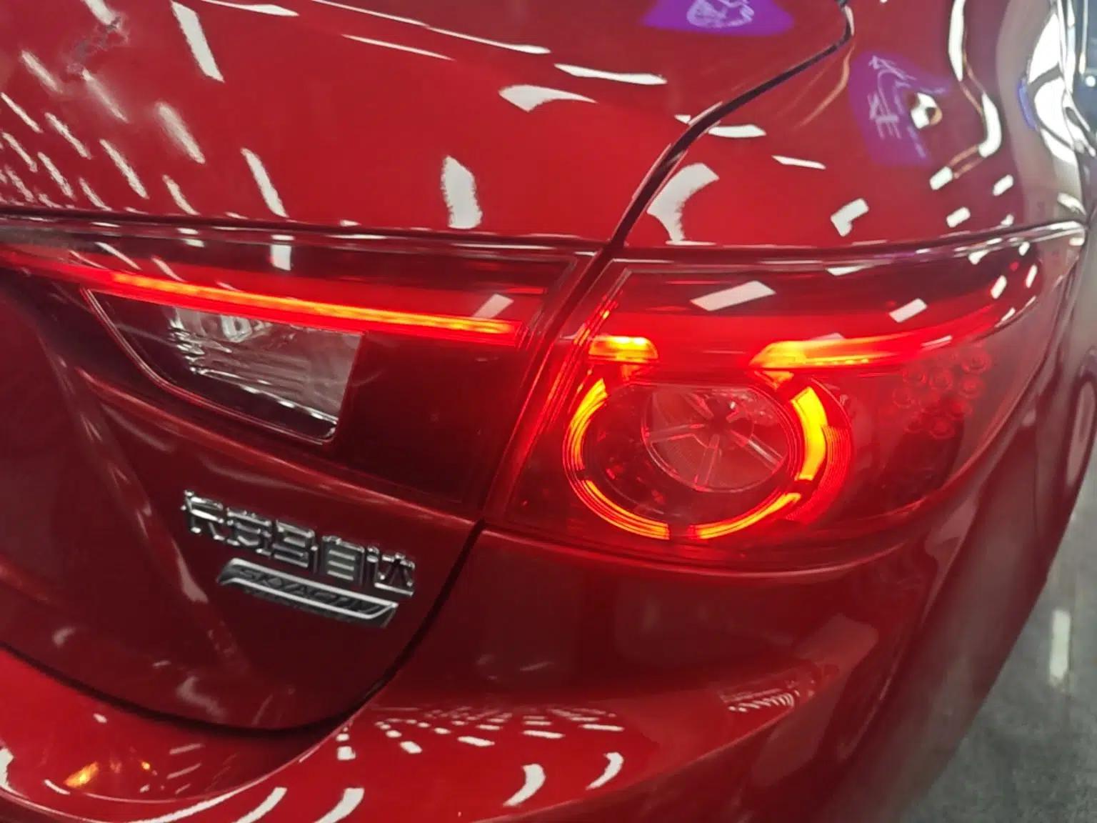 Mazda 3 Axela 2017 Sedan 1.5L Automatic Luxury Model Emission Standard China V — миниатюра 9