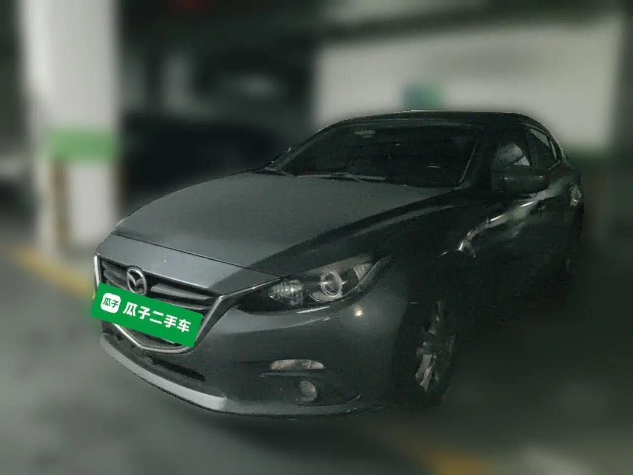 Mazda 3 Axela 2014 Hatchback 1.5L Automatic Luxury Model — миниатюра 1