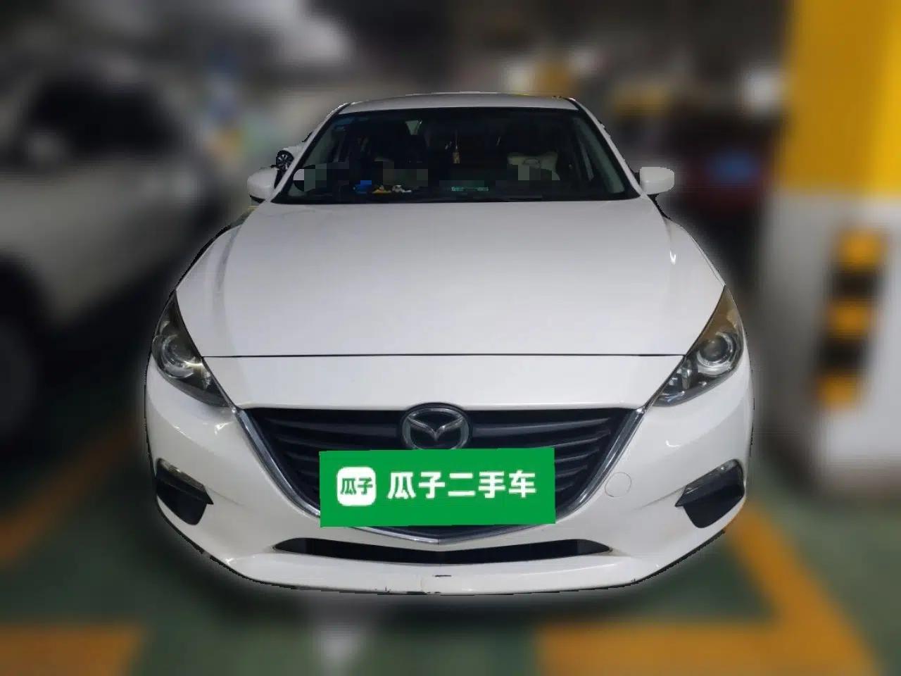 Mazda 3 Axela 2014 Sedan 1.5L Automatic Comfort Model — миниатюра 2
