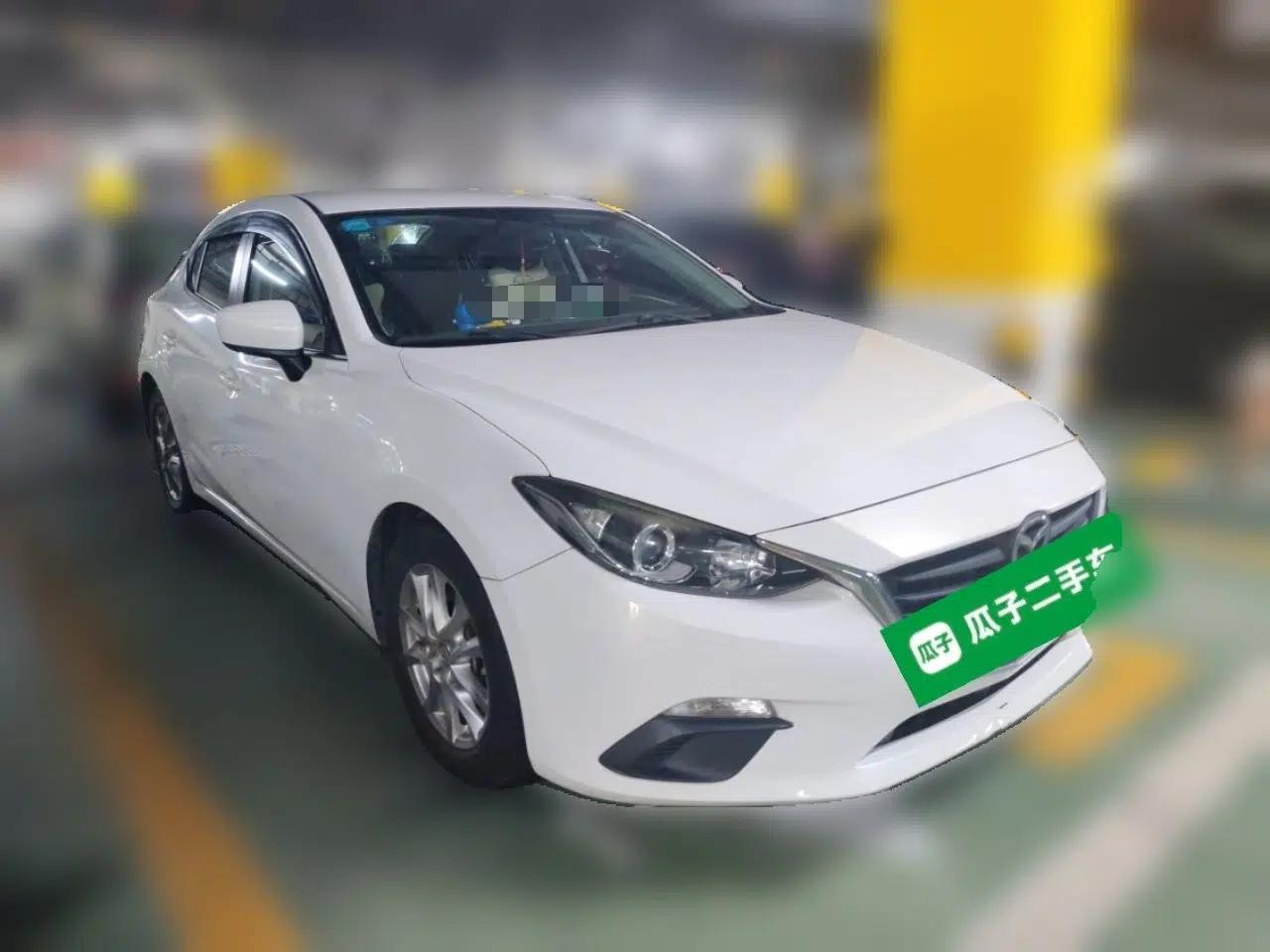 Mazda 3 Axela 2014 Sedan 1.5L Automatic Comfort Model — миниатюра 3