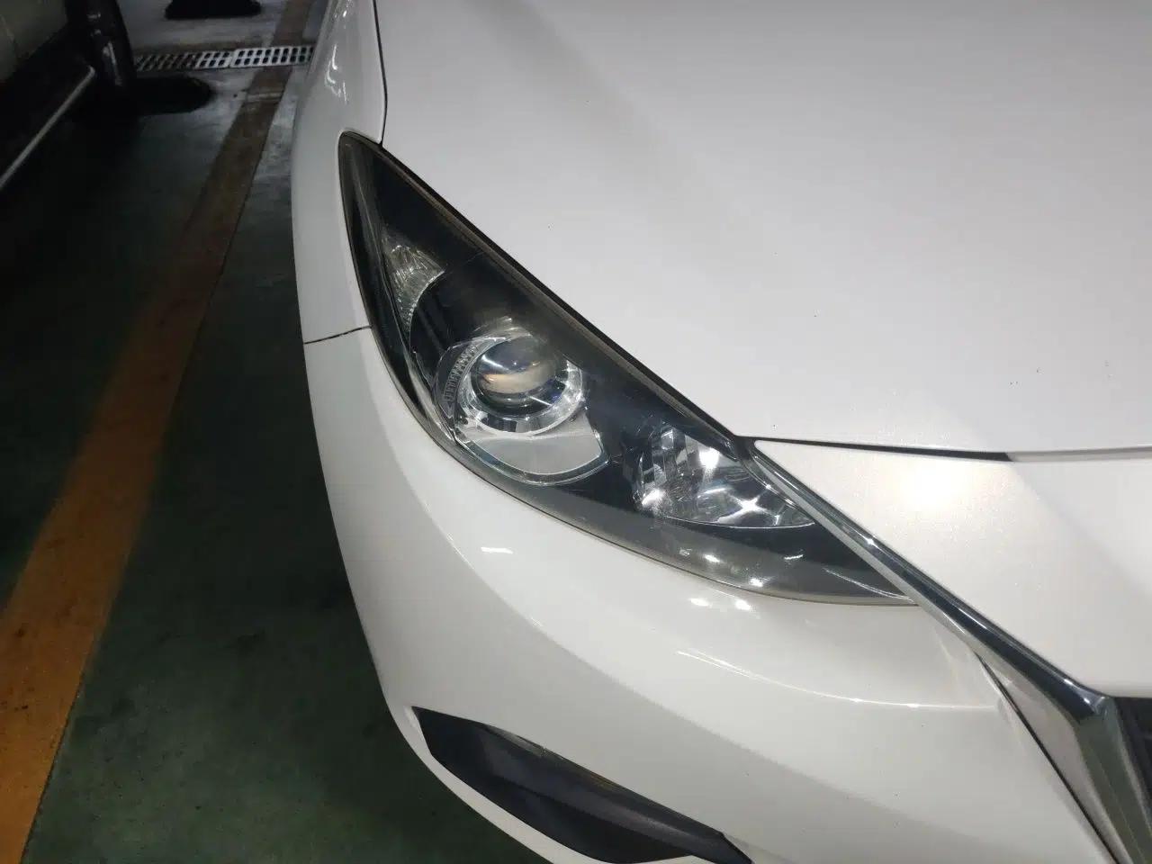 Mazda 3 Axela 2014 Sedan 1.5L Automatic Comfort Model — миниатюра 7