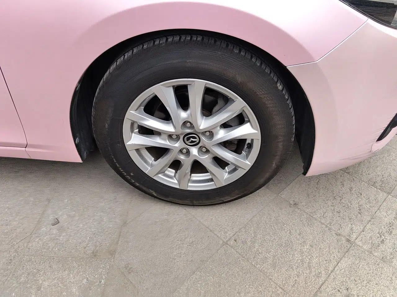 Mazda 3 Axela 2017 Sedan 1.5L Automatic Luxury Model Emission Standard China V — миниатюра 8