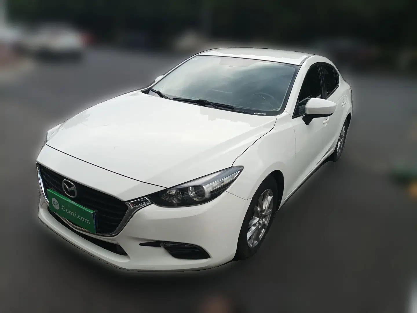 Mazda 3 Axela 2017 Sedan 1.5L Automatic Comfort Model China VI Standard — миниатюра 1