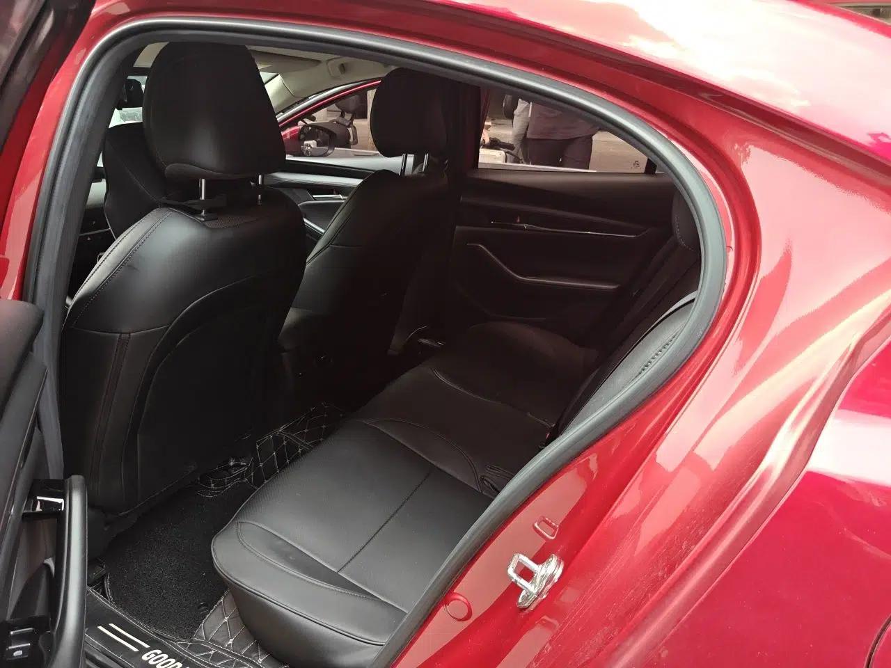 Mazda 3 Axela 2020 2.0L Automatic Zhiya Edition — миниатюра 17