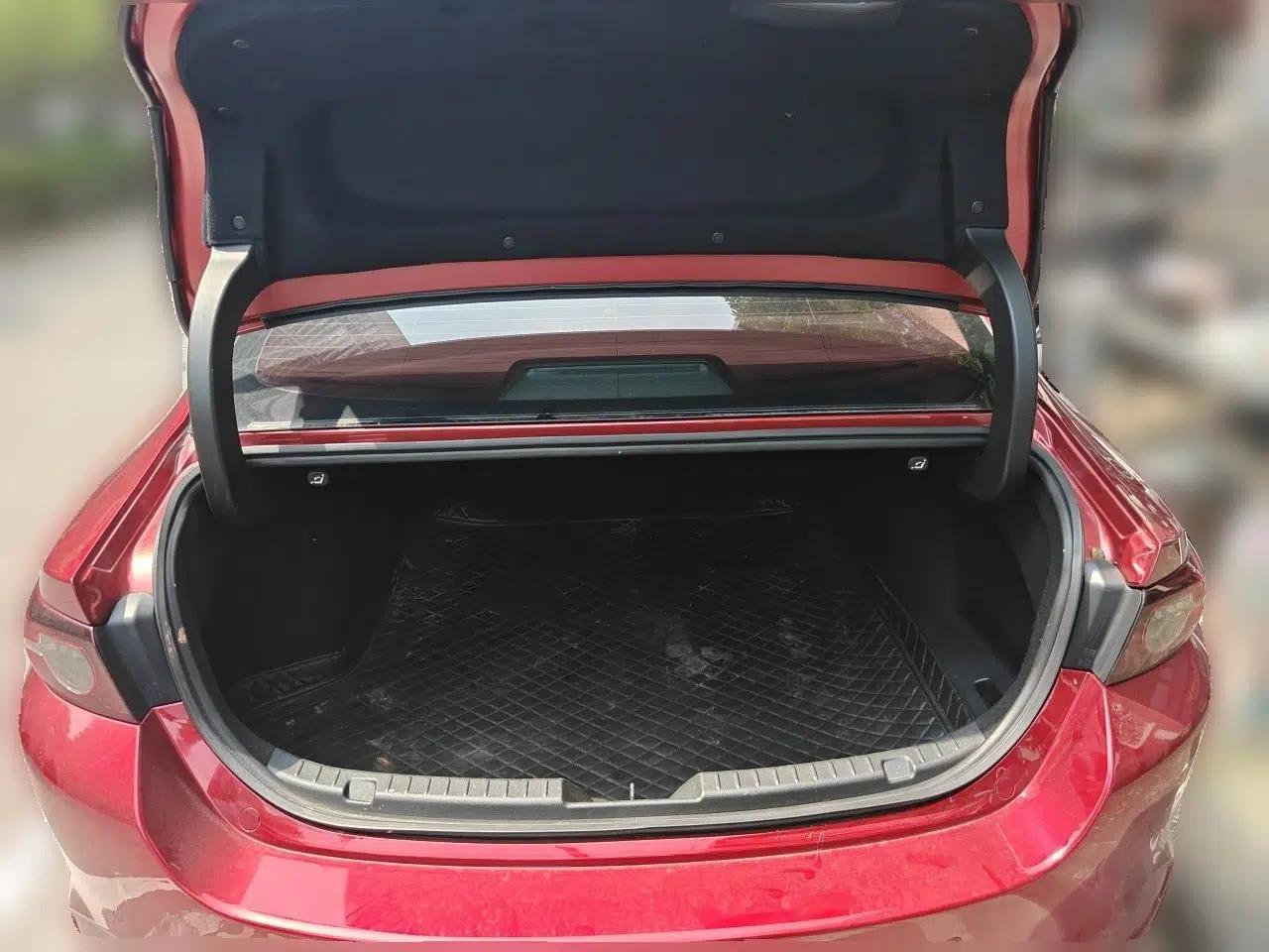 Mazda 3 Axela 2020 2.0L Automatic Zhiya Edition — миниатюра 19