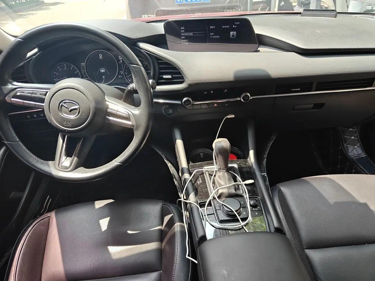 Mazda 3 Axela 2020 2.0L Automatic Zhiya Edition — миниатюра 9