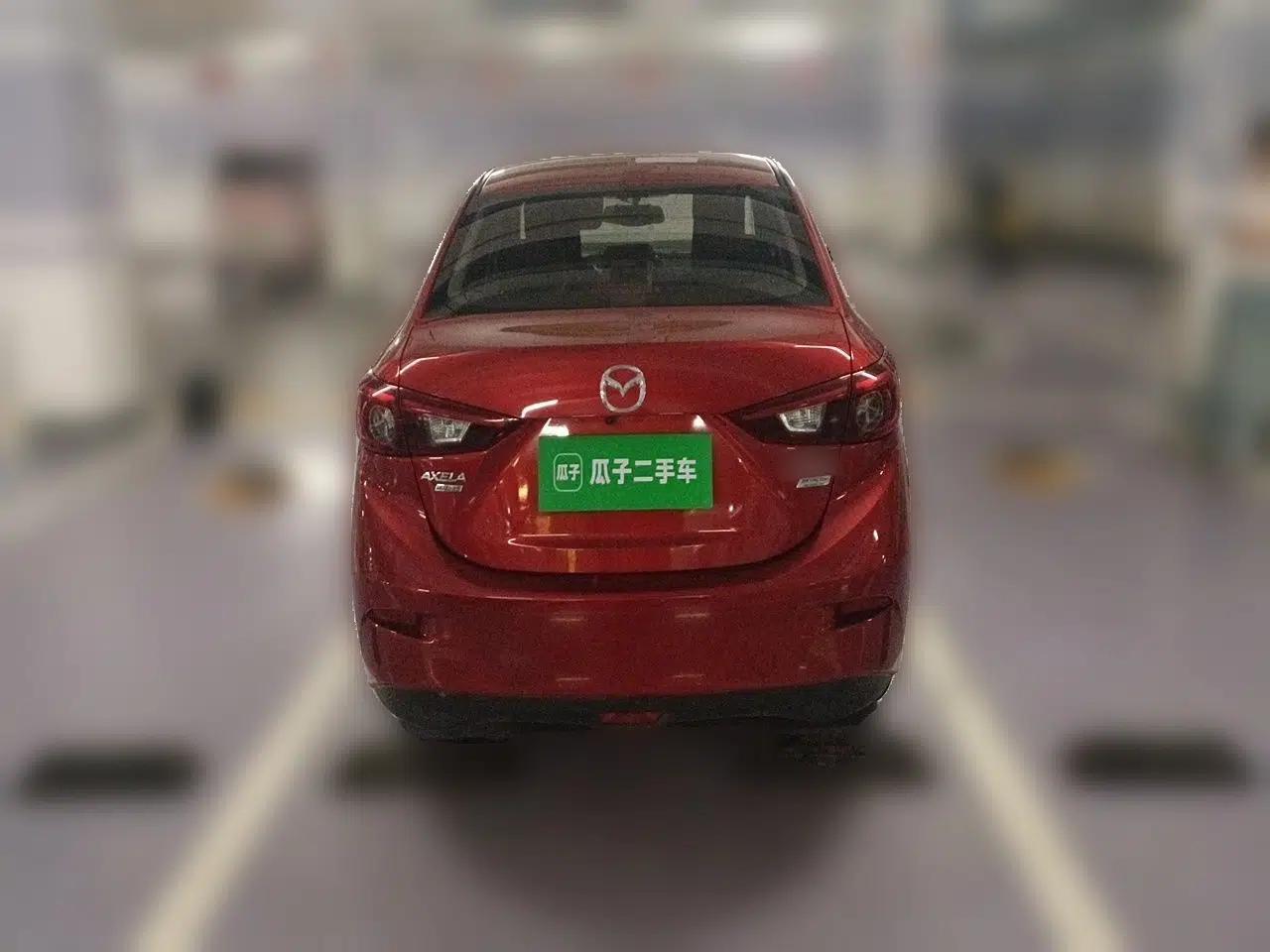 Mazda 3 Axela 2017 Sedan 1.5L Automatic Luxury Model China VI Standard — миниатюра 5