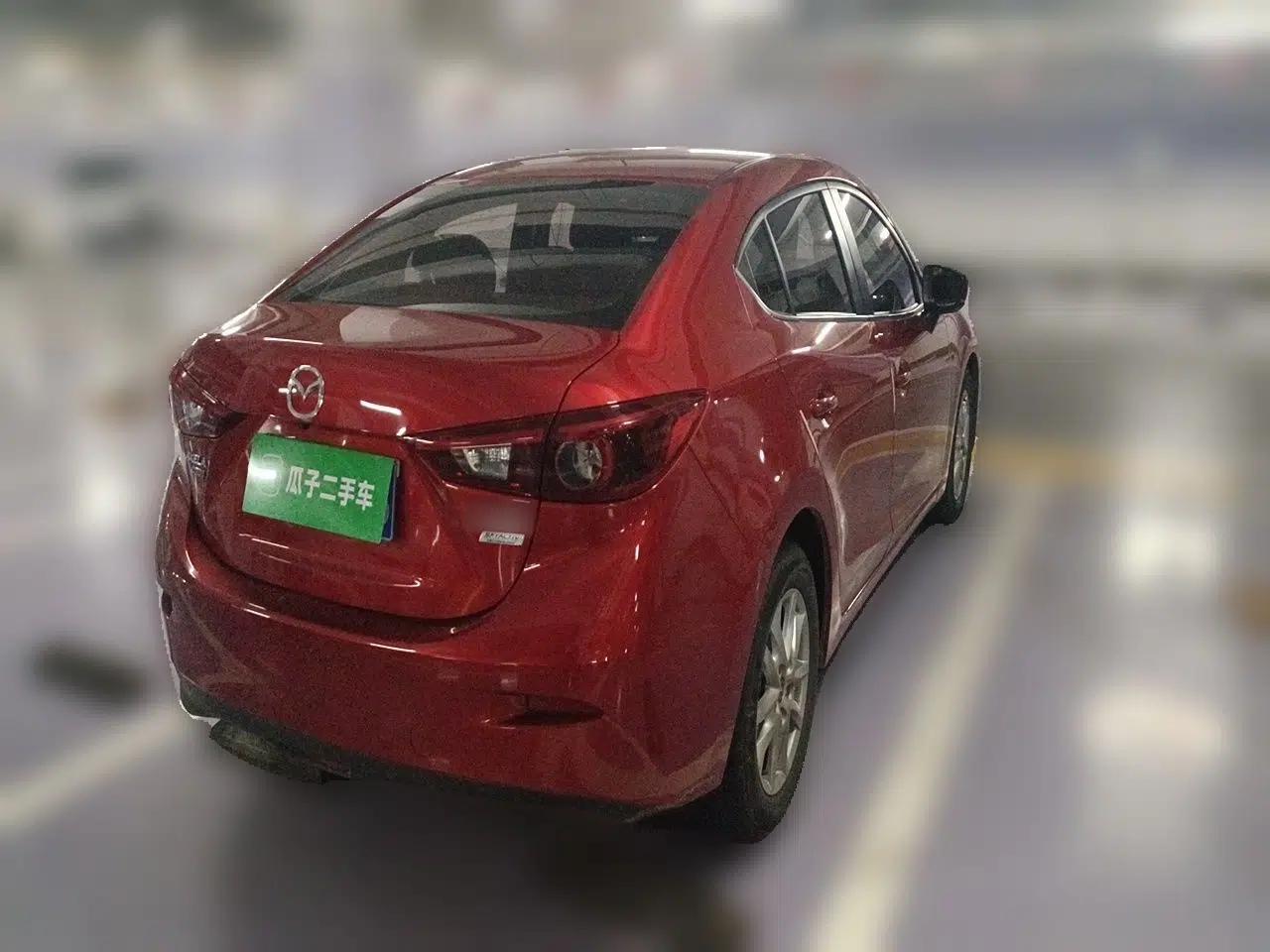 Mazda 3 Axela 2017 Sedan 1.5L Automatic Luxury Model China VI Standard — миниатюра 6