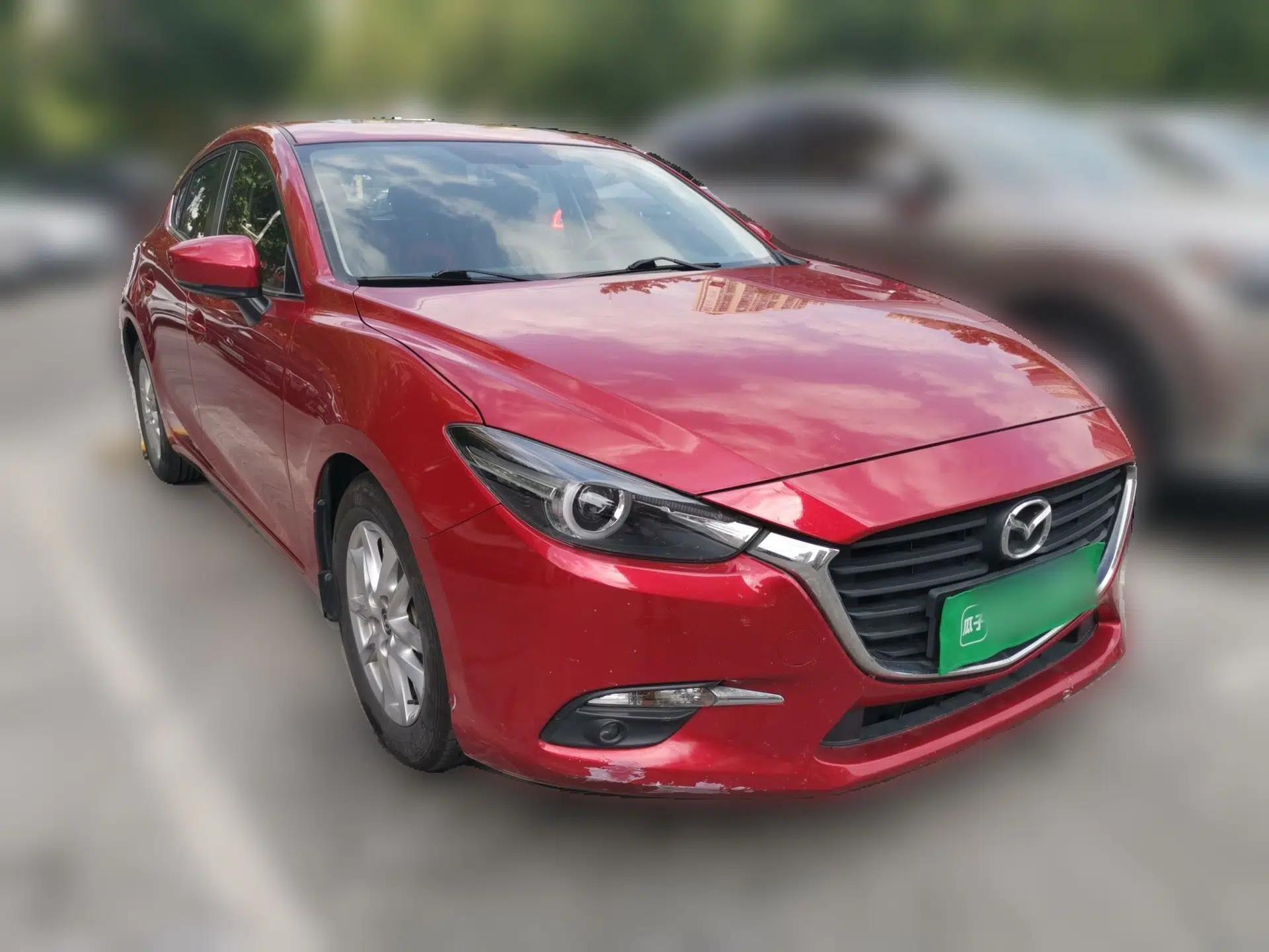 Mazda 3 Axela 2017 Hatchback 1.5L Automatic Luxury Model Emission Standard China V — миниатюра 3