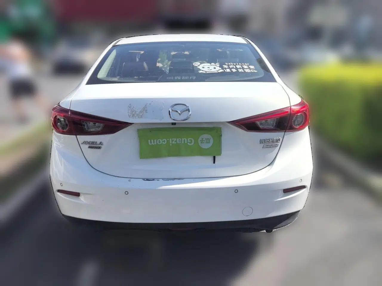 Mazda 3 Axela 2017 Sedan 1.5L Automatic Luxury Model Emission Standard China V — миниатюра 5