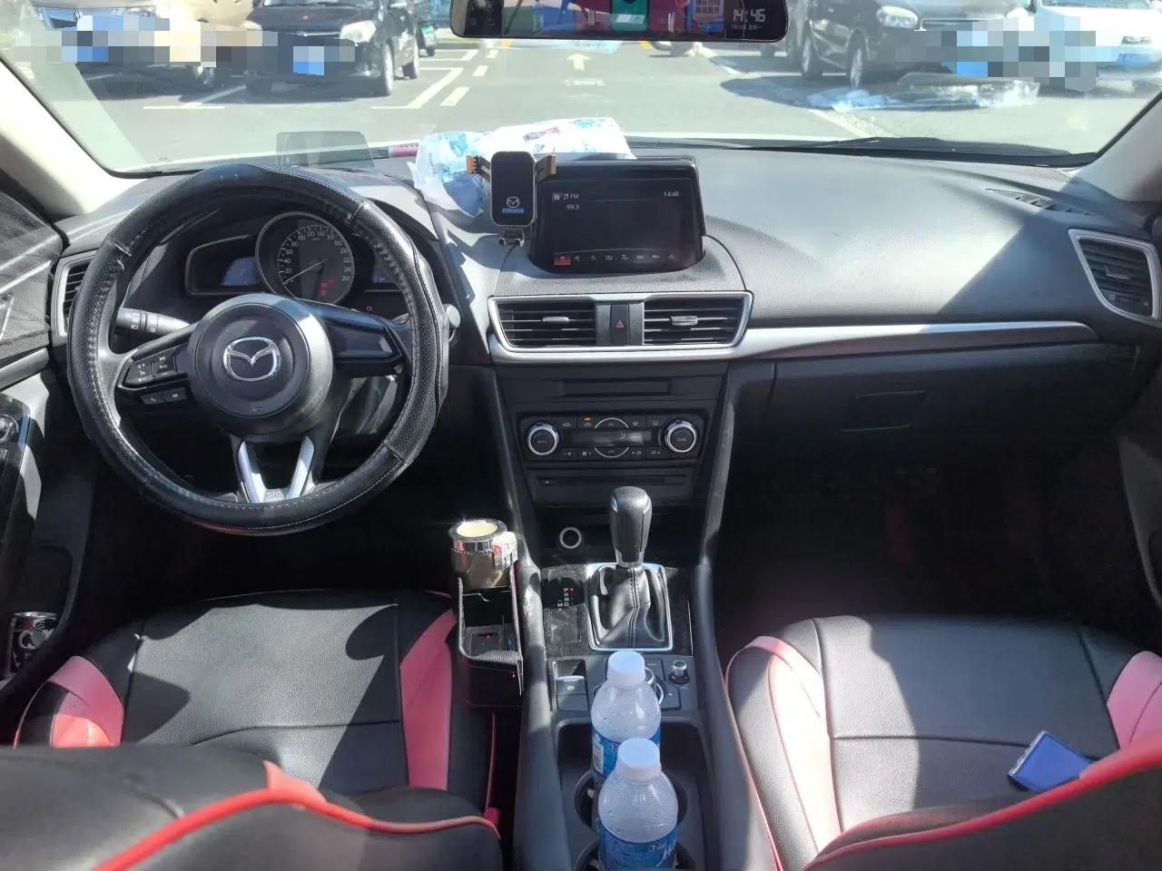 Mazda 3 Axela 2017 Sedan 1.5L Automatic Luxury Model Emission Standard China V — миниатюра 9