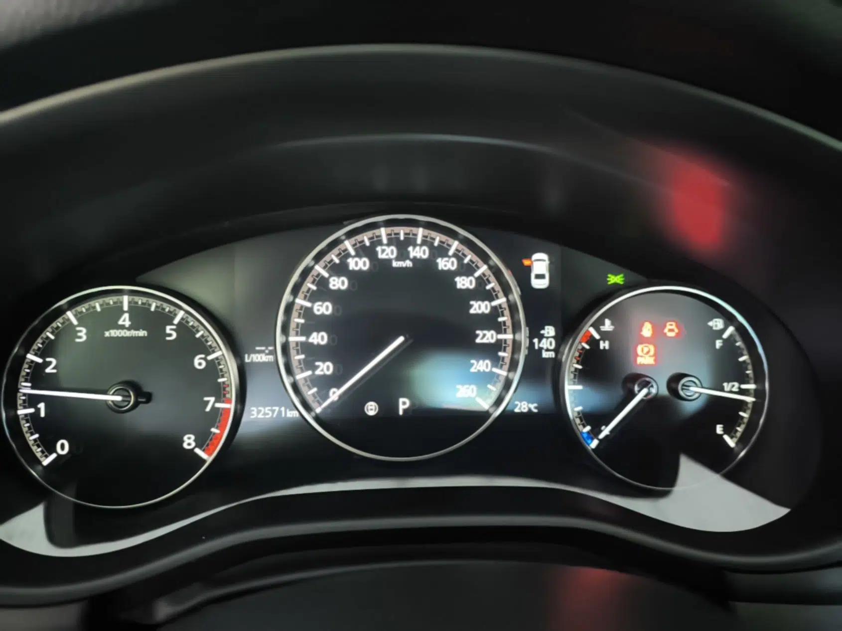 Mazda 3 Axela 2023 2.0L Automatic Zhiyao Edition — миниатюра 14