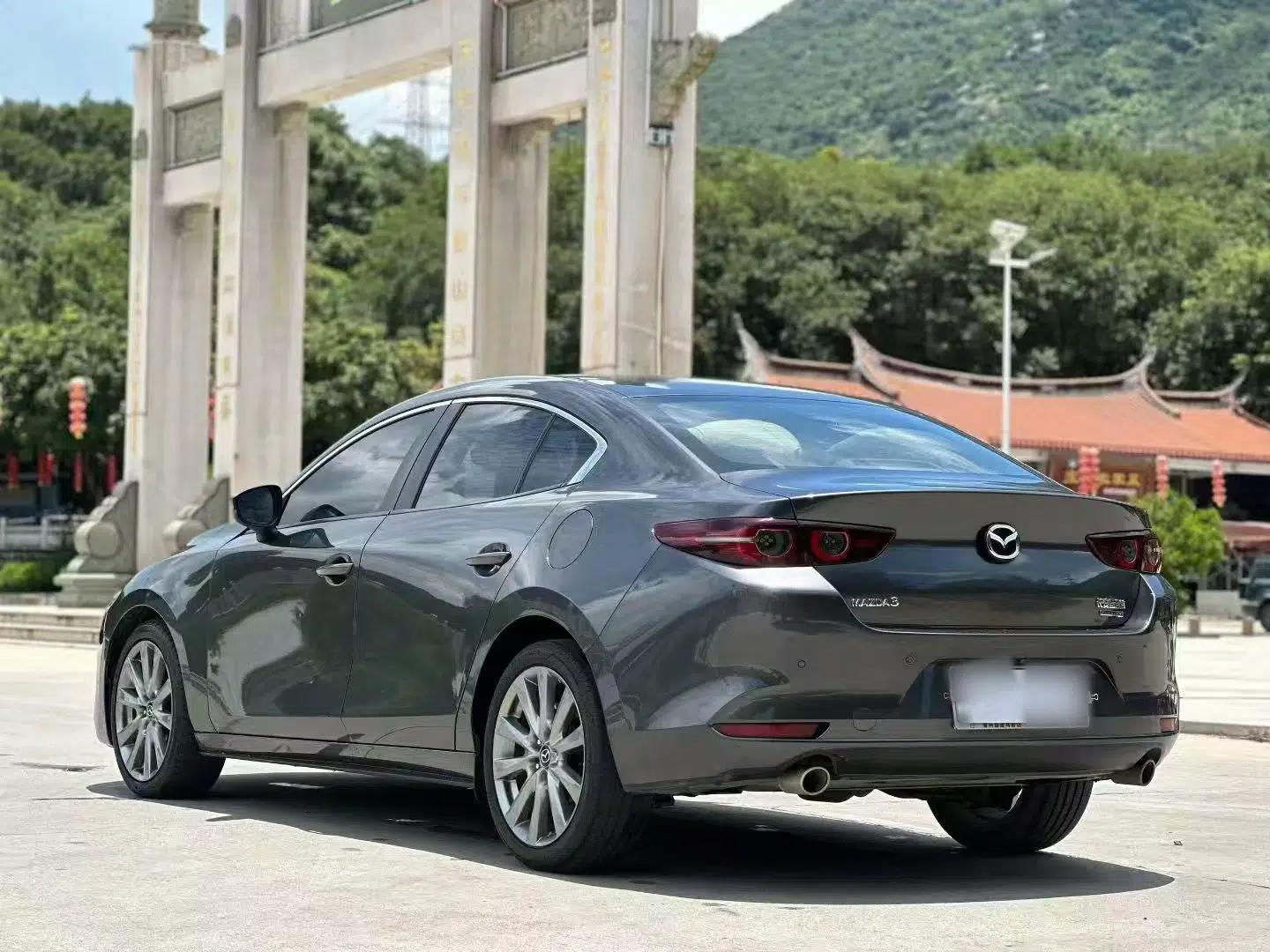Mazda 3 Axela 2023 2.0L Automatic Zhiyao Edition — миниатюра 4