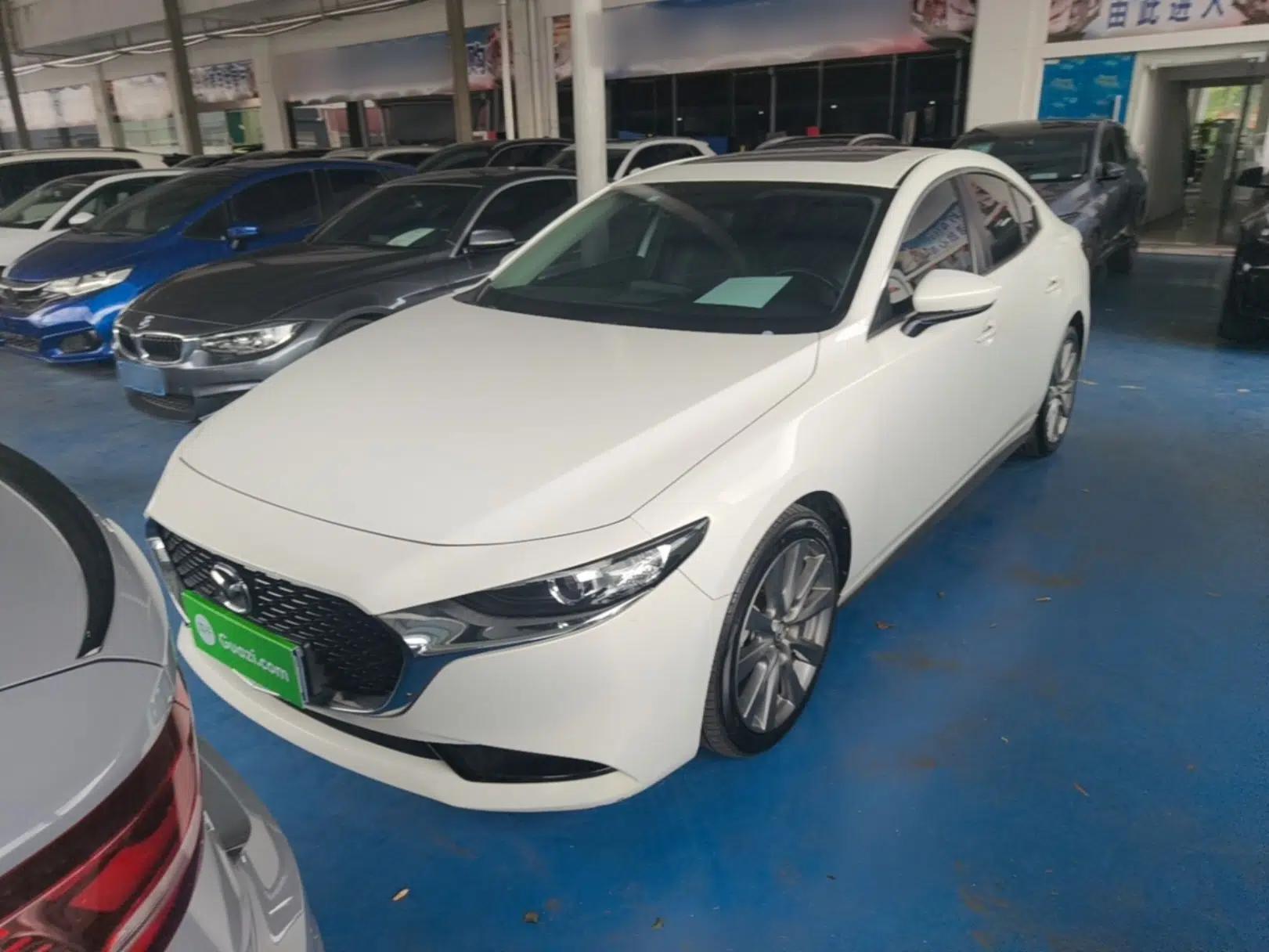 Mazda 3 Axela 2021 2.0L Automatic Zhiya Edition — миниатюра 1