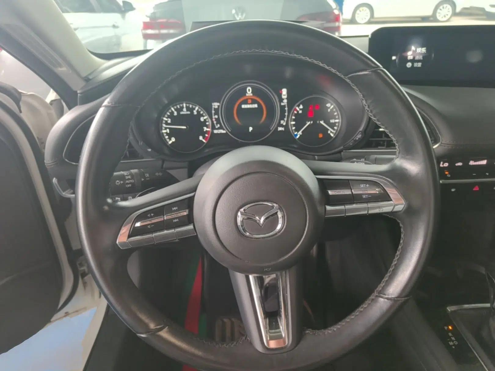 Mazda 3 Axela 2021 2.0L Automatic Zhiya Edition — миниатюра 13