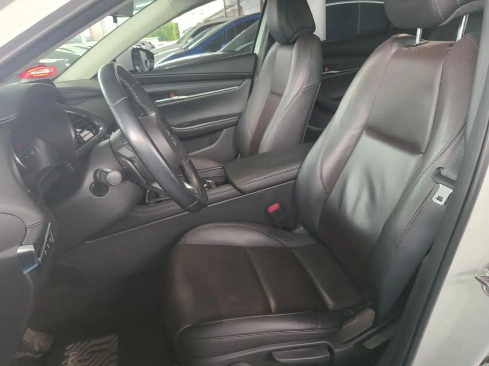 Mazda 3 Axela 2021 2.0L Automatic Zhiya Edition — миниатюра 17