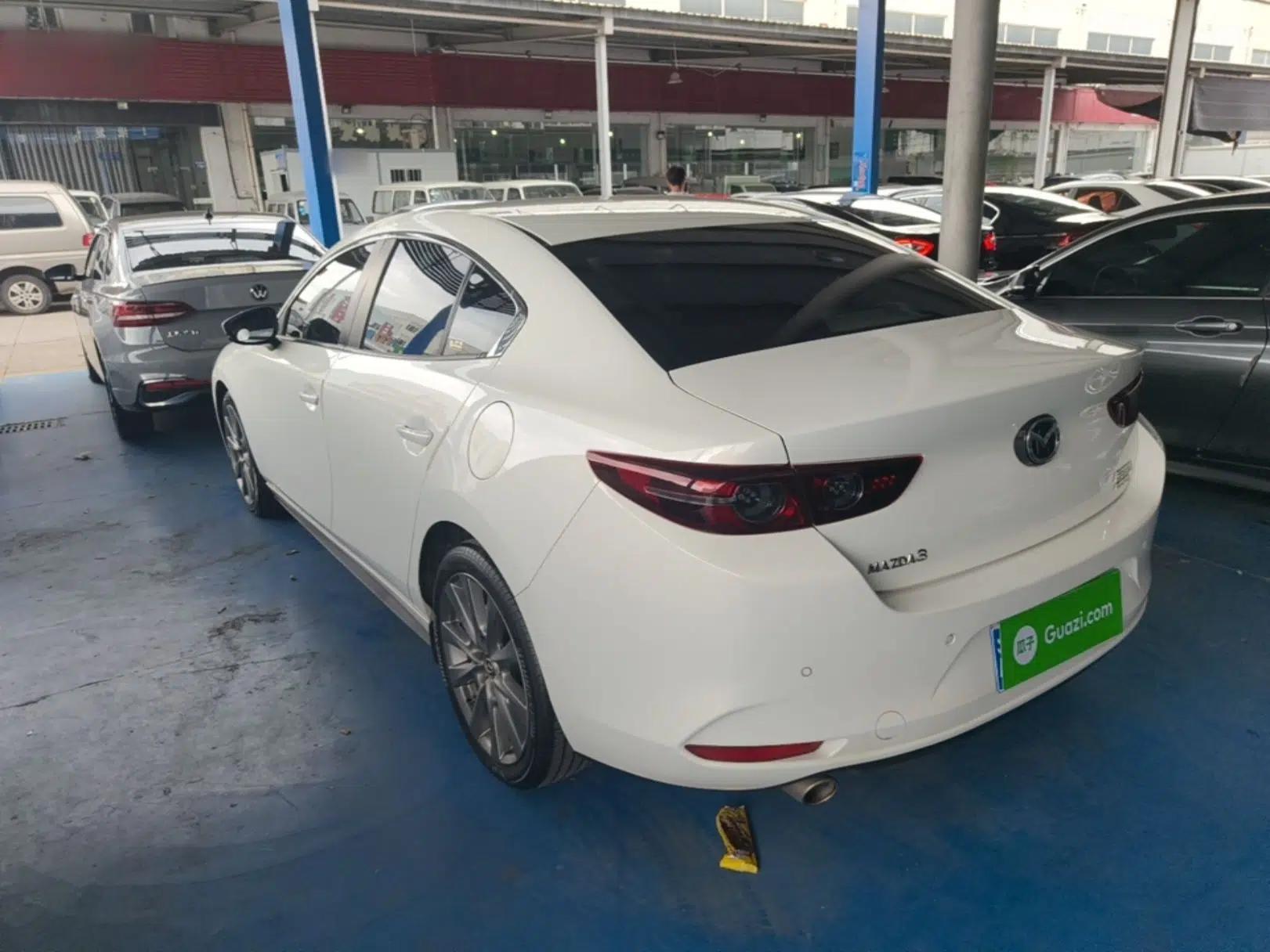 Mazda 3 Axela 2021 2.0L Automatic Zhiya Edition — миниатюра 4