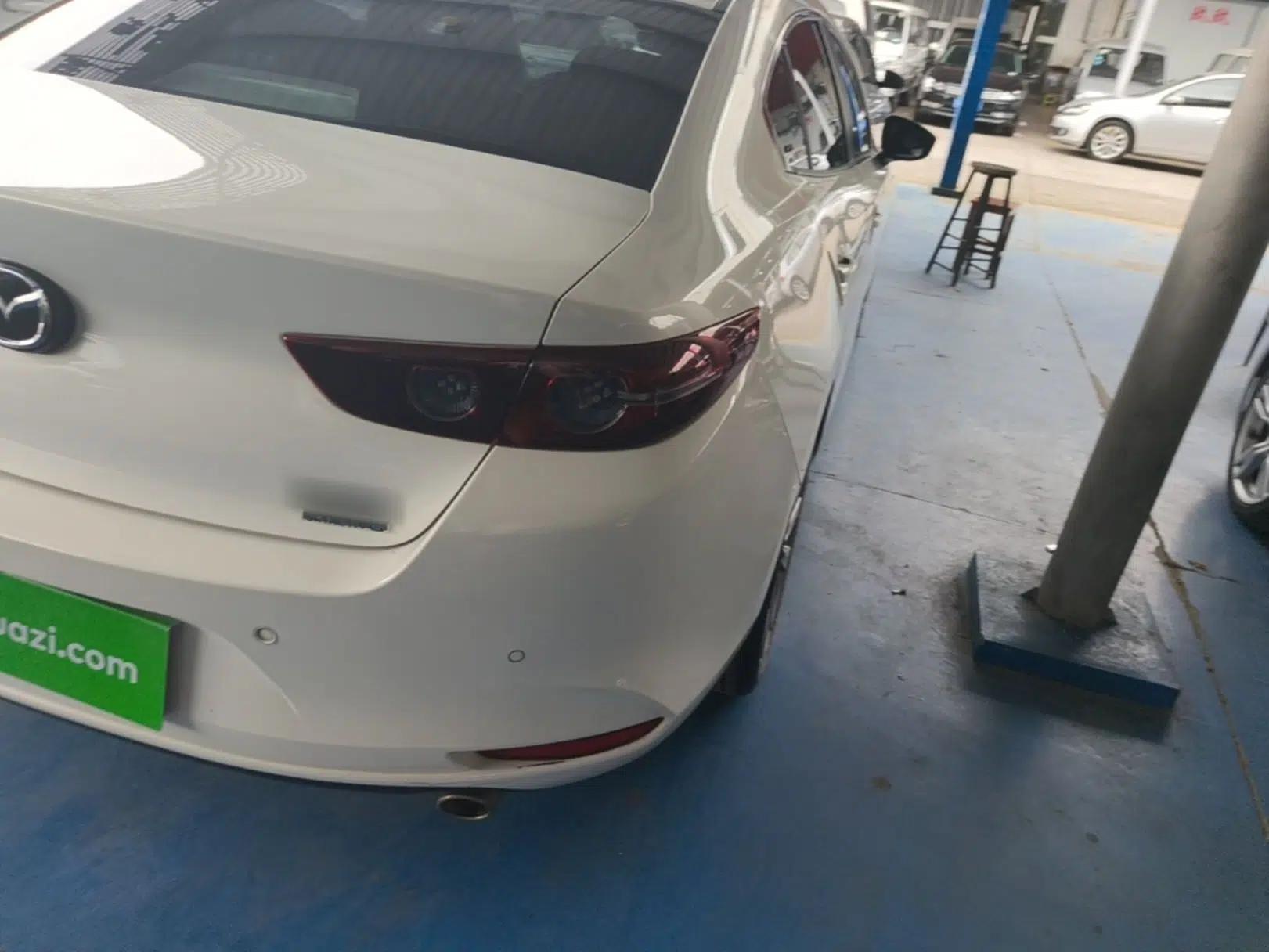 Mazda 3 Axela 2021 2.0L Automatic Zhiya Edition — миниатюра 9