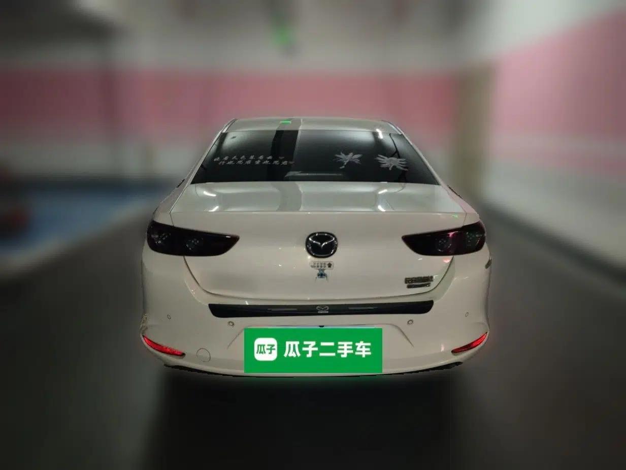 Mazda 3 Axela 2021 1.5L Automatic ZhiMei Edition — миниатюра 5