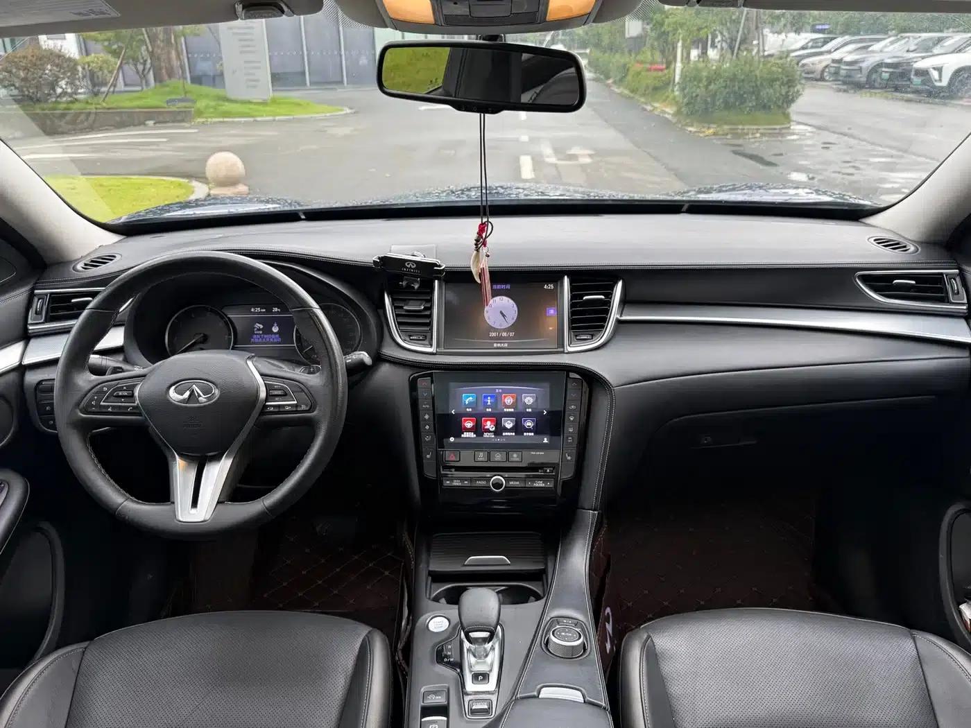 Infiniti QX50 2018 2.0T 2WD Fashion Edition — миниатюра 4