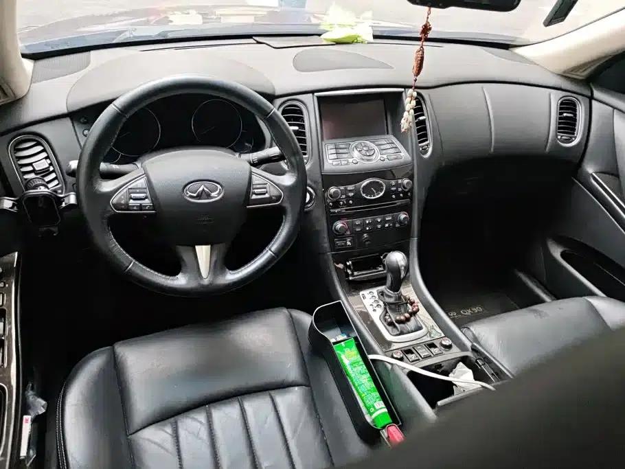 Infiniti QX50 2015 2.5L Enjoy Edition — миниатюра 12