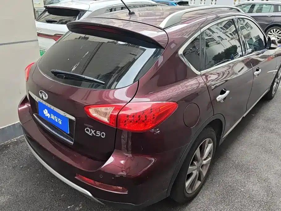 Infiniti QX50 2015 2.5L Enjoy Edition — миниатюра 3