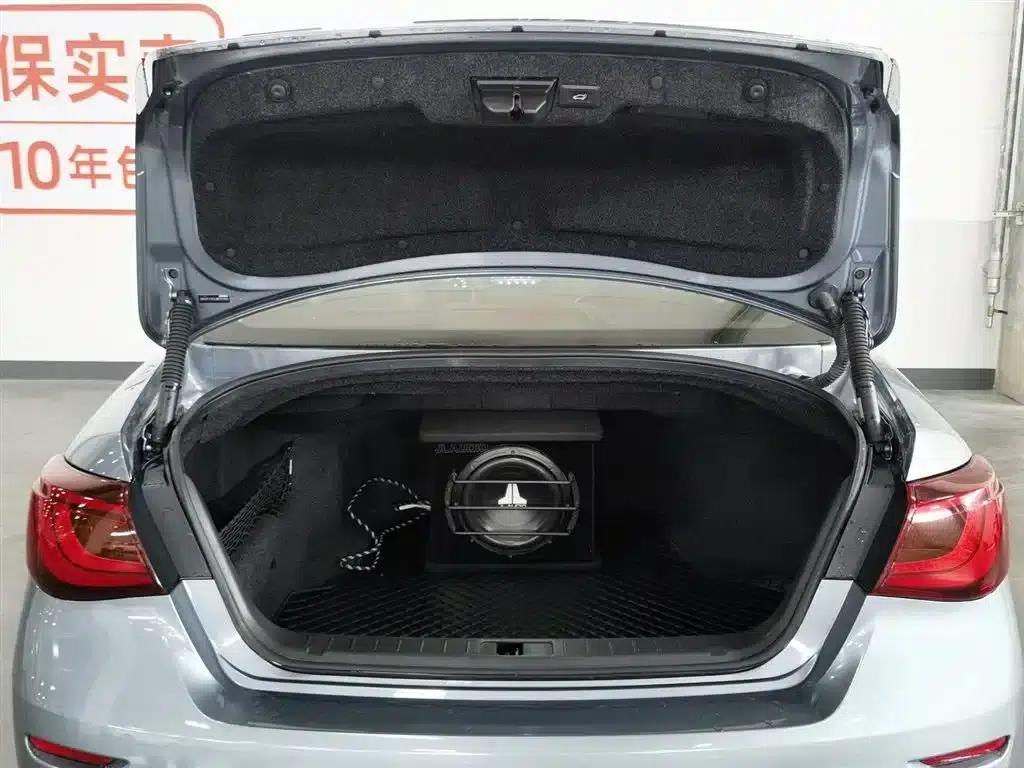 Infiniti Q70 2019 Q70L 2.0T Enjoy Edition — миниатюра 16