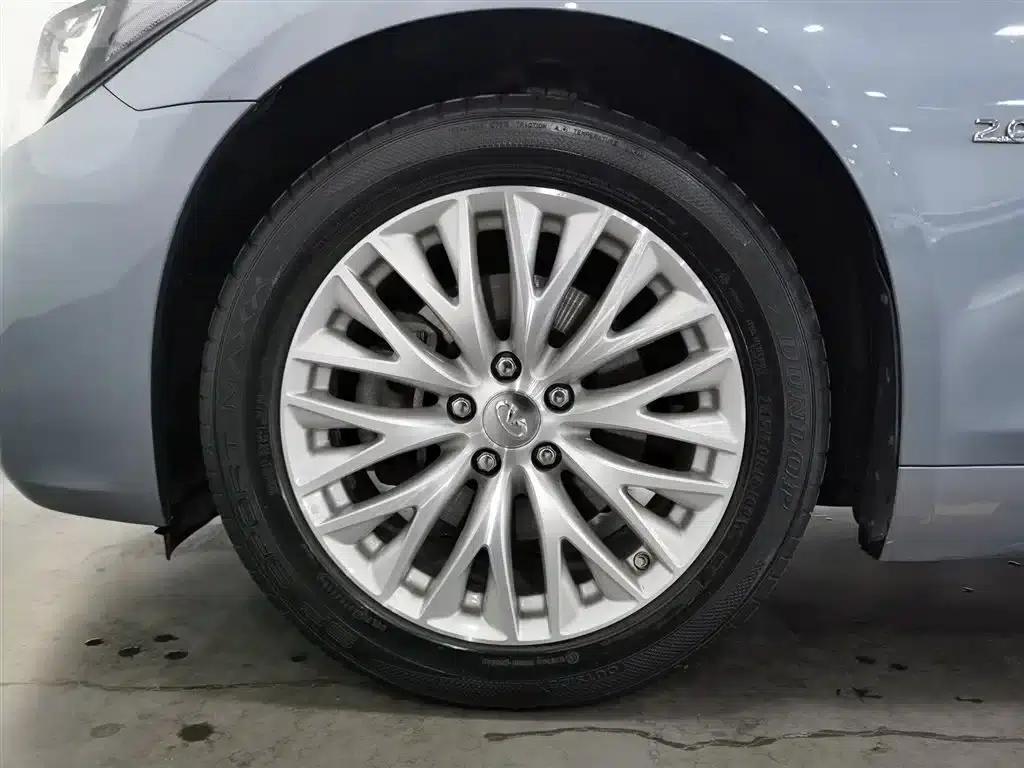 Infiniti Q70 2019 Q70L 2.0T Enjoy Edition — миниатюра 17
