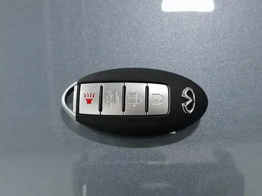 Infiniti Q70 2019 Q70L 2.0T Enjoy Edition — миниатюра 19