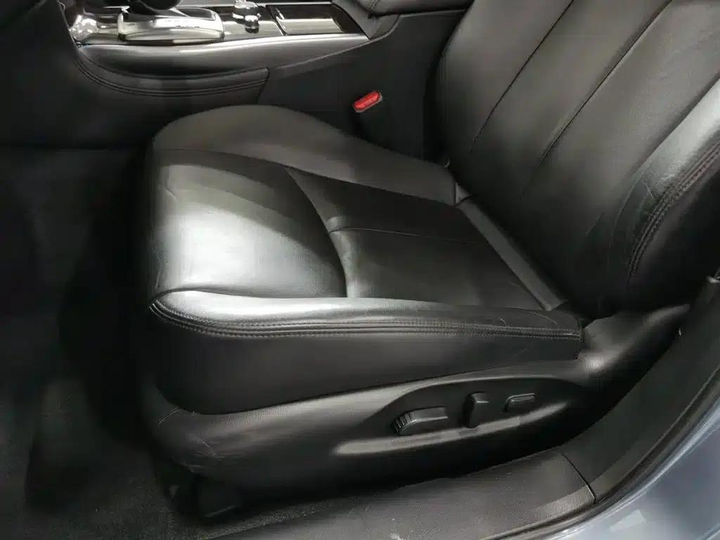 Infiniti Q70 2019 Q70L 2.0T Enjoy Edition — миниатюра 20