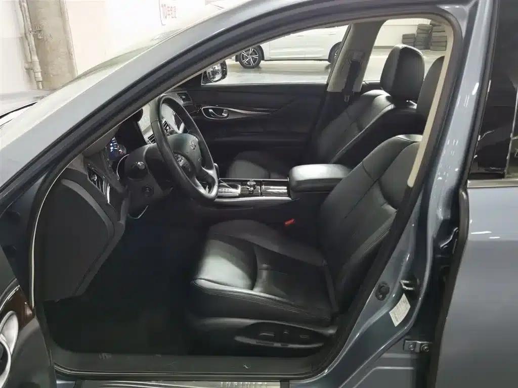 Infiniti Q70 2019 Q70L 2.0T Enjoy Edition — миниатюра 10