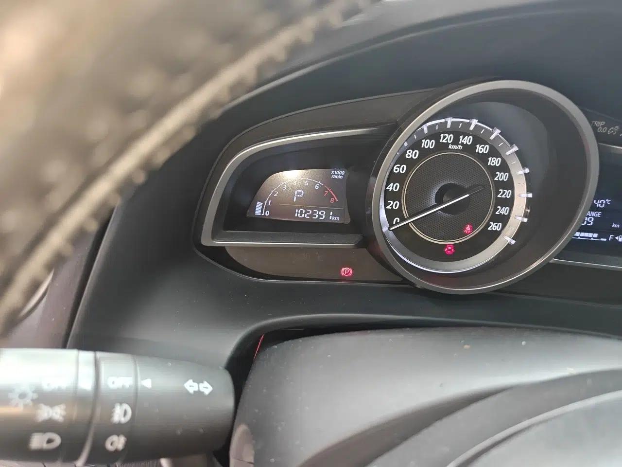 Mazda CX-4 2016 2.0L Automatic 2WD Blue Sky Luxury Edition — миниатюра 12