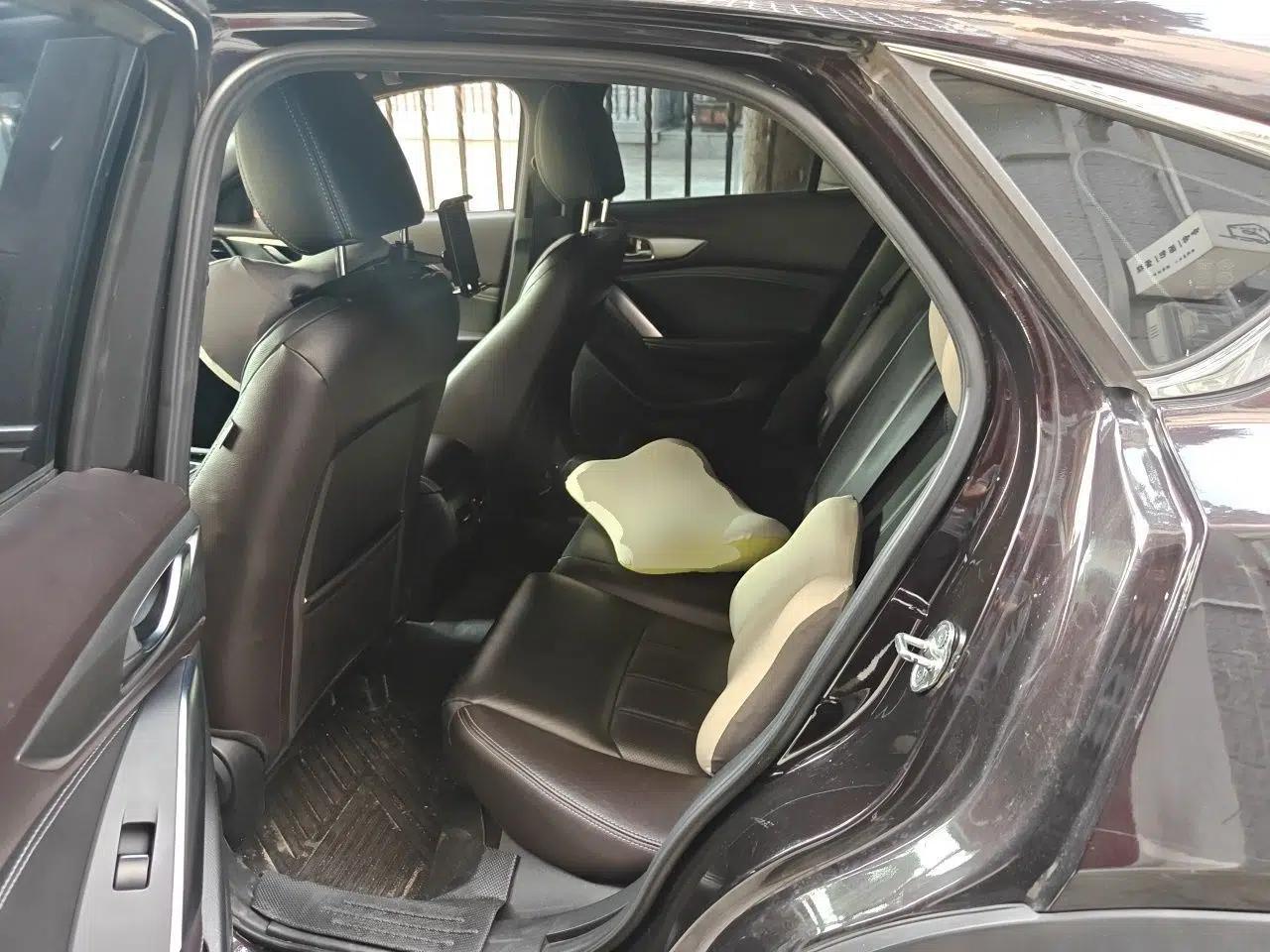 Mazda CX-4 2016 2.0L Automatic 2WD Blue Sky Luxury Edition — миниатюра 17