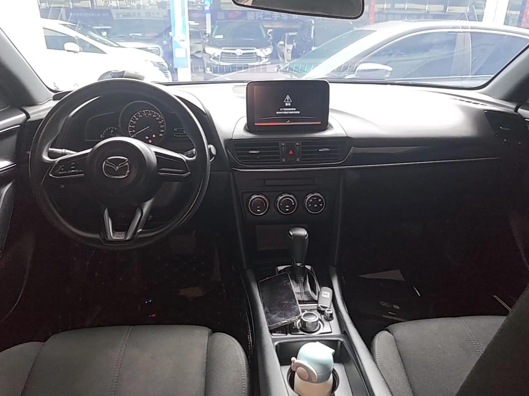 Mazda CX-4 2020 2.0L Automatic Two-Wheel Drive Blue Sky Youth Edition — миниатюра 21