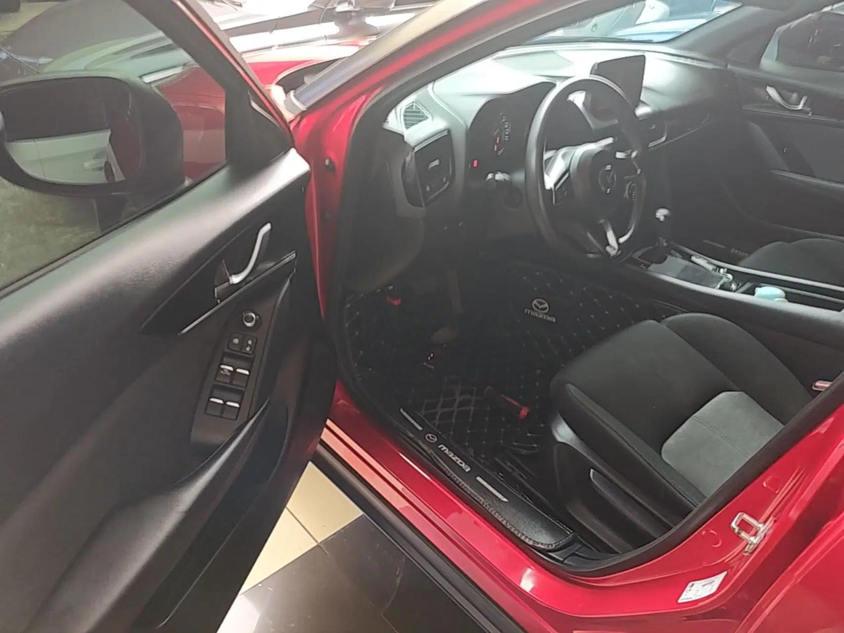 Mazda CX-4 2020 2.0L Automatic Two-Wheel Drive Blue Sky Youth Edition — миниатюра 27