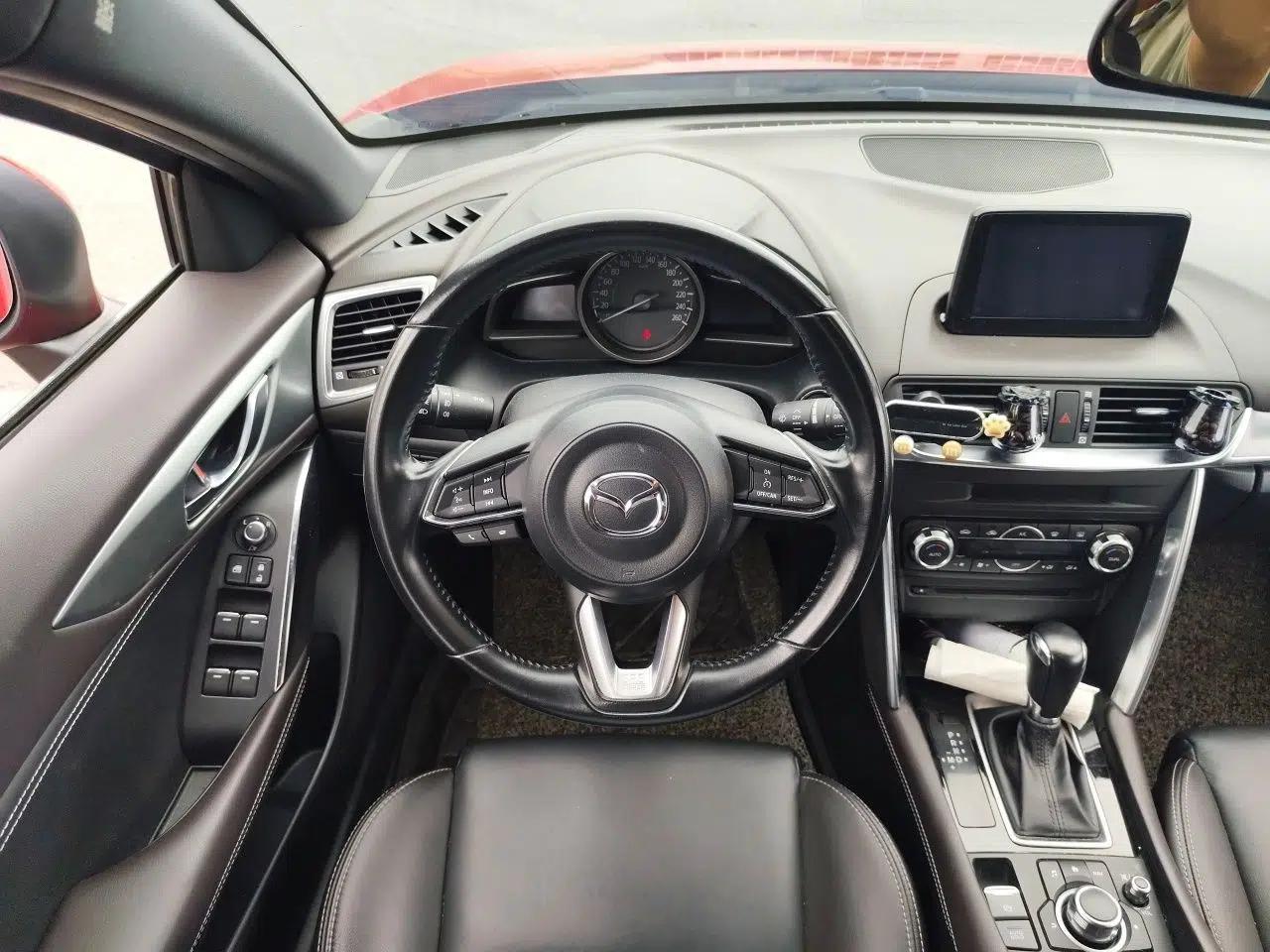 Mazda CX-4 2018 2.0L Automatic Two-Wheel Drive Blue Sky Premium Upgrade Version China V Standard — миниатюра 10