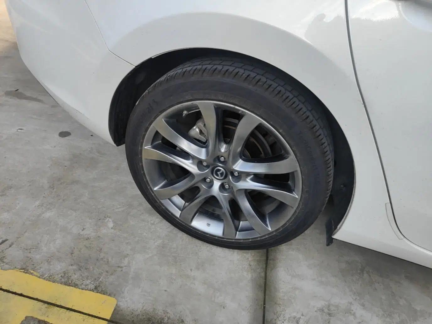 Mazda Atenza 2018 2.5L Skyactiv Sport Version China V Standard — миниатюра 11