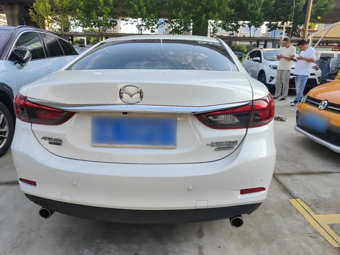 Mazda Atenza 2018 2.5L Skyactiv Sport Version China V Standard — миниатюра 5