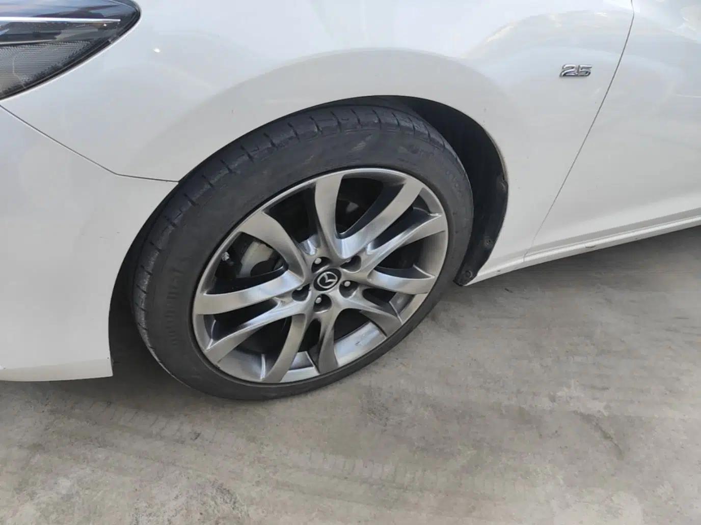 Mazda Atenza 2018 2.5L Skyactiv Sport Version China V Standard — миниатюра 10