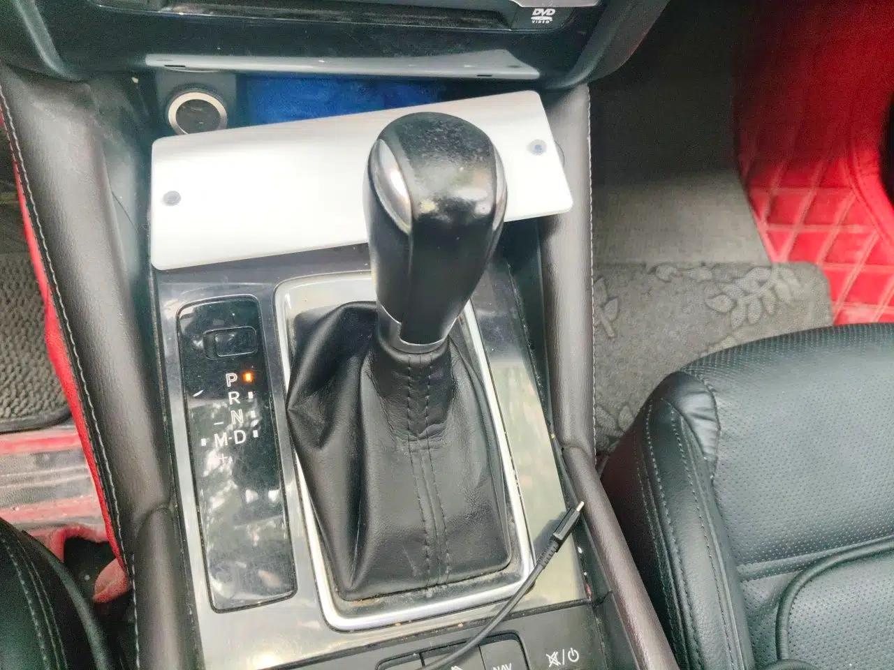 Mazda Atenza 2018 2.5L Skyactiv Sport Version China V Standard — миниатюра 14
