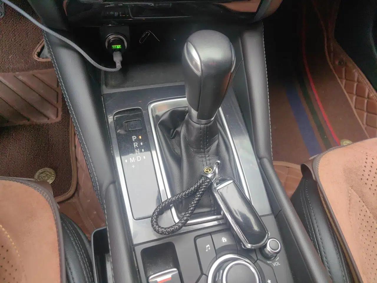 Mazda Atenza 2018 2.0L Blue Sky Luxury Edition China V Standard — миниатюра 14