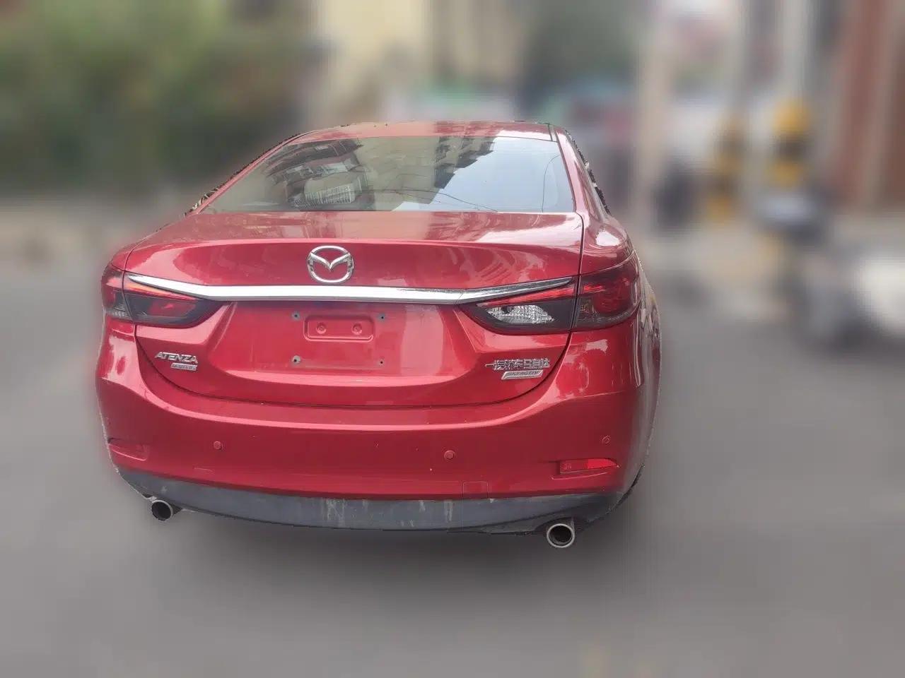Mazda Atenza 2018 2.0L Blue Sky Luxury Edition China V Standard — миниатюра 5