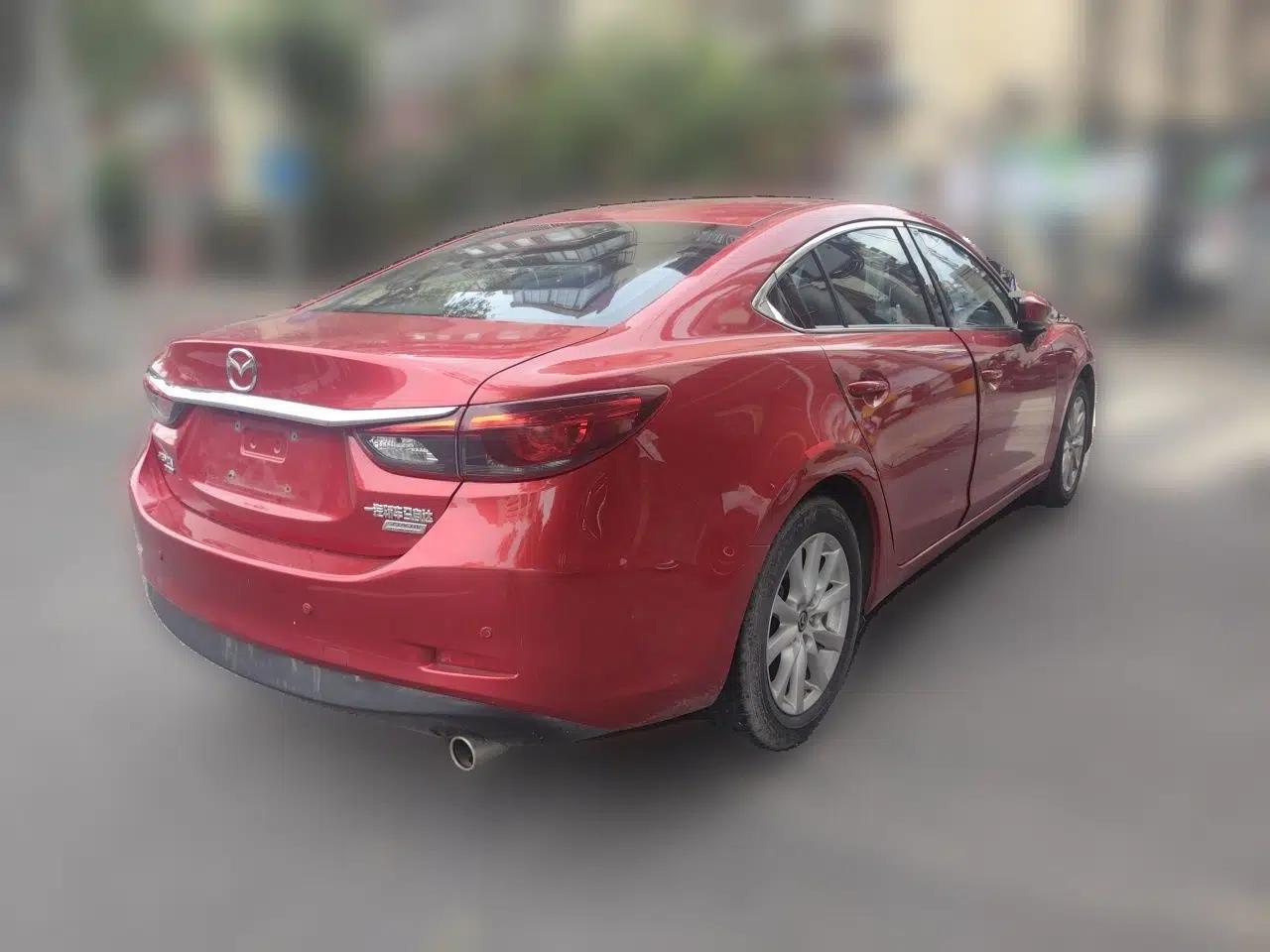 Mazda Atenza 2018 2.0L Blue Sky Luxury Edition China V Standard — миниатюра 6