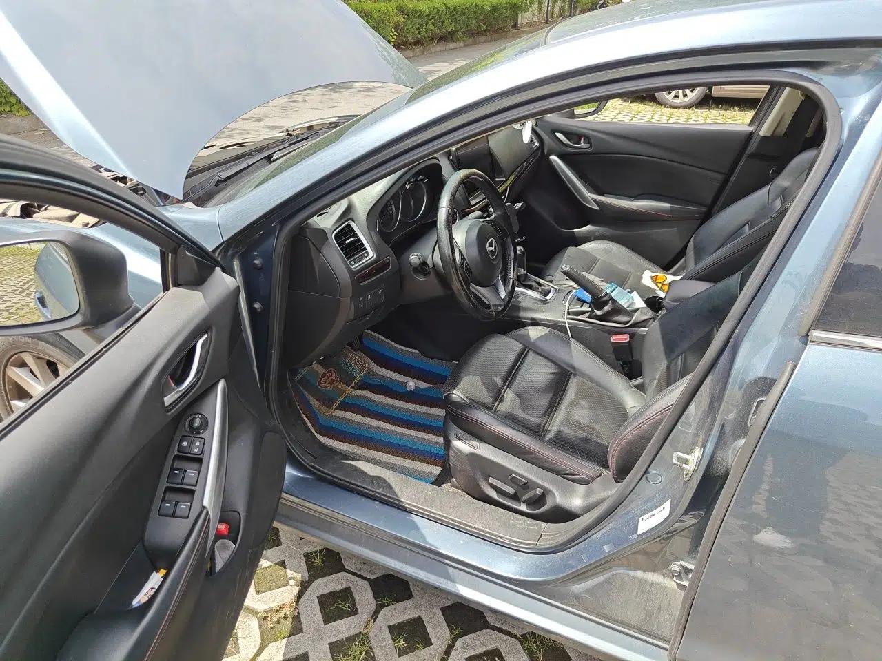 Mazda Atenza 2015 2.0L Blue Sky Luxury Edition — миниатюра 16