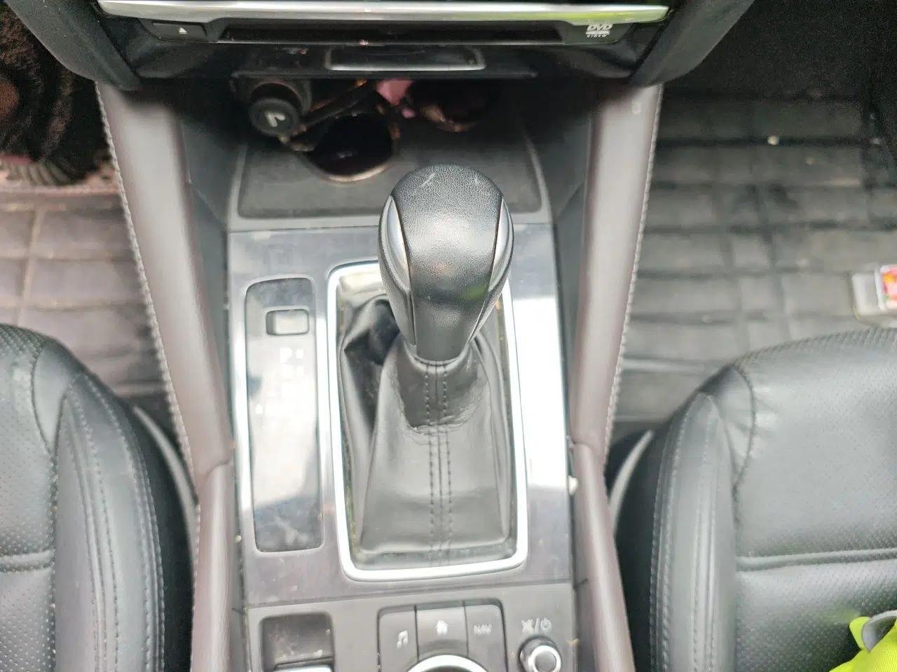 Mazda Atenza 2017 2.5L Skyactiv Sport Edition — миниатюра 14