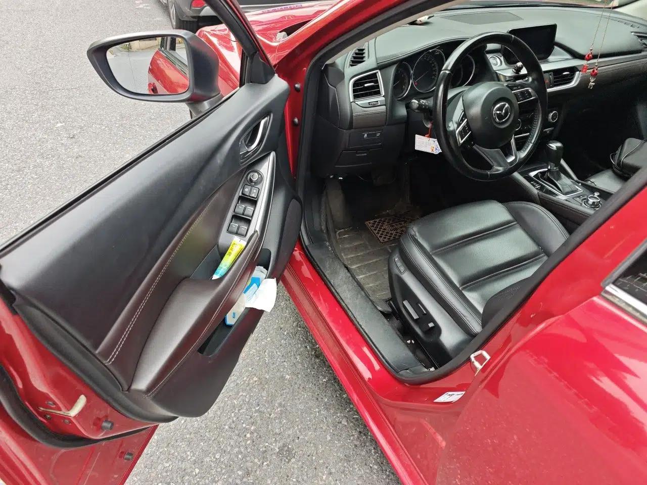 Mazda Atenza 2017 2.5L Skyactiv Sport Edition — миниатюра 16