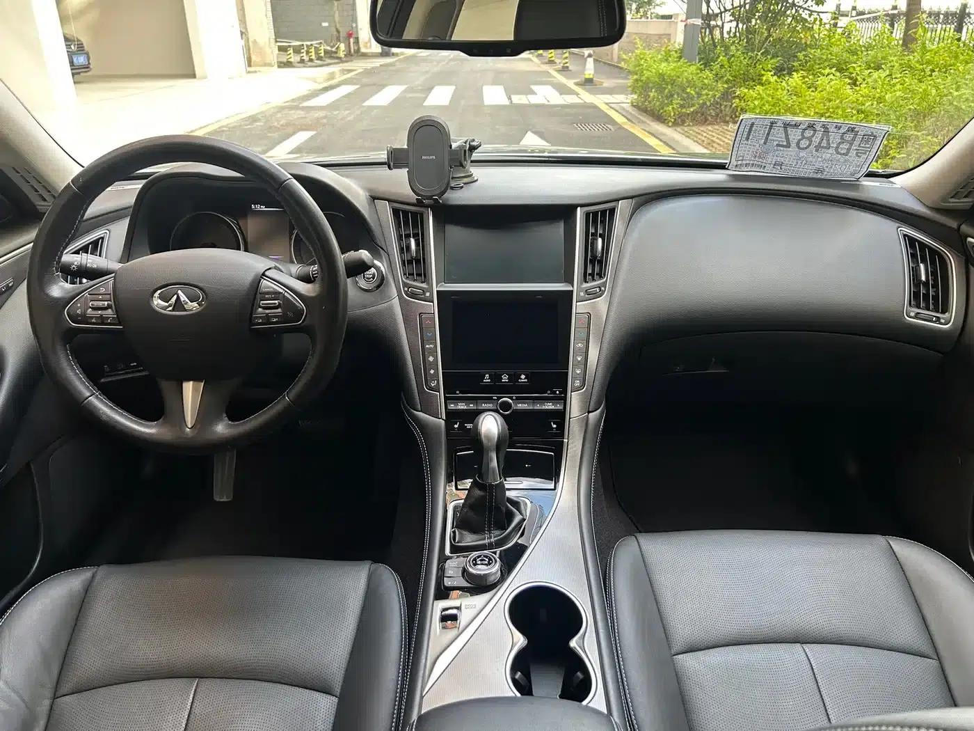 Infiniti Q50 2014 2.0T Luxury Edition — миниатюра 12