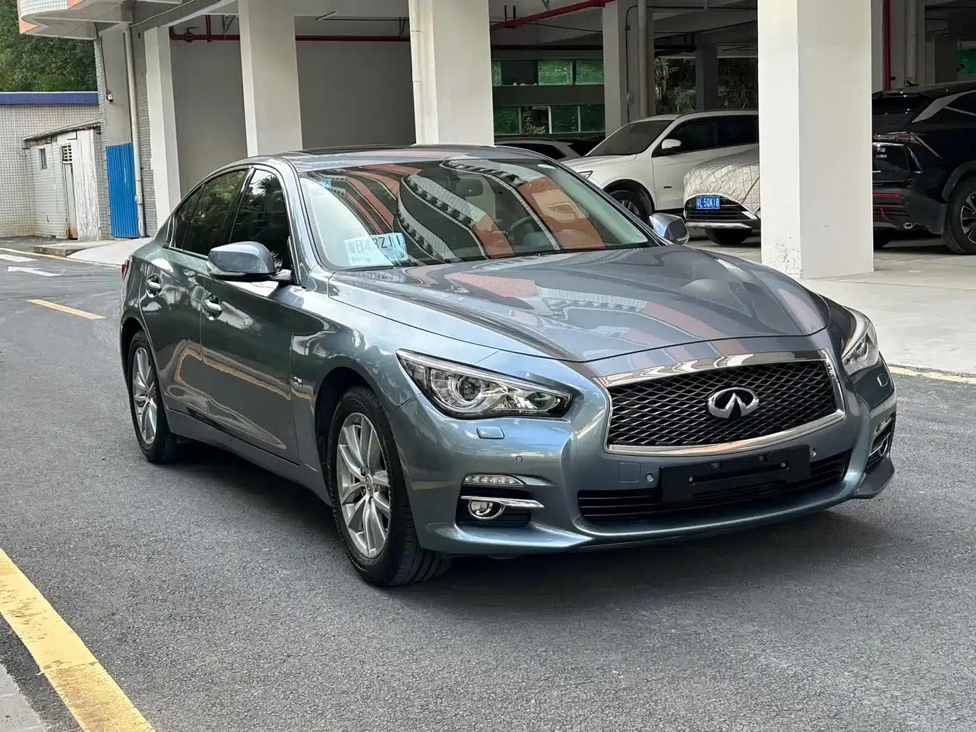 Infiniti Q50 2014 2.0T Luxury Edition — миниатюра 3